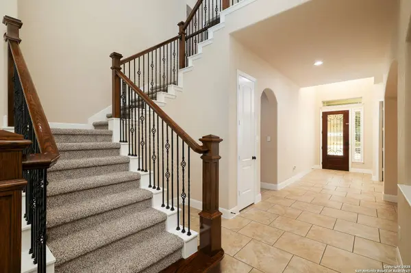 9610 Ninas, San Antonio, TX 78254