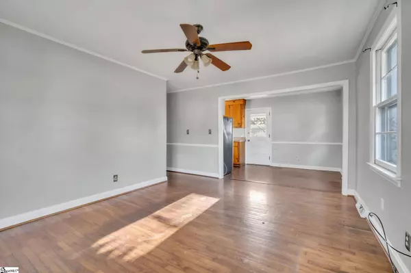 12 Carter Drive, Greenville, SC 29607