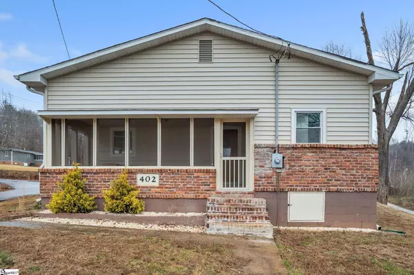 402 Laurel and Hardy Lake Road, Marietta, SC 29661