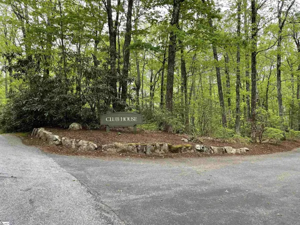 618 Cliff Ridge Drive, Cleveland, SC 29635