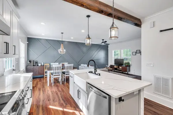 221 3rd Avenue, Greenville, SC 29609