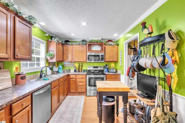 552 B S Buckhorn Road, Greenville, SC 29609