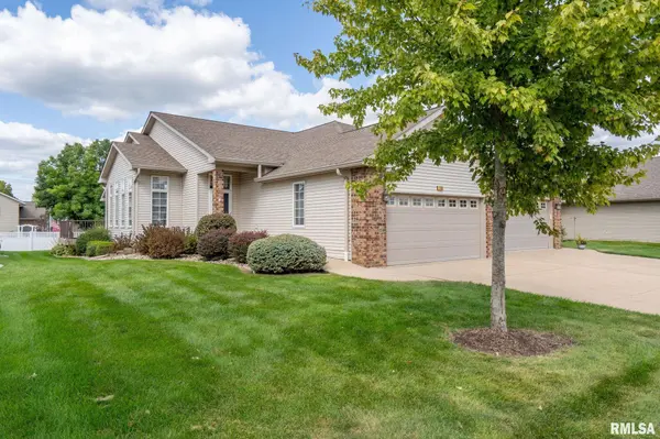 1105 18TH AVE, Silvis, IL 61282