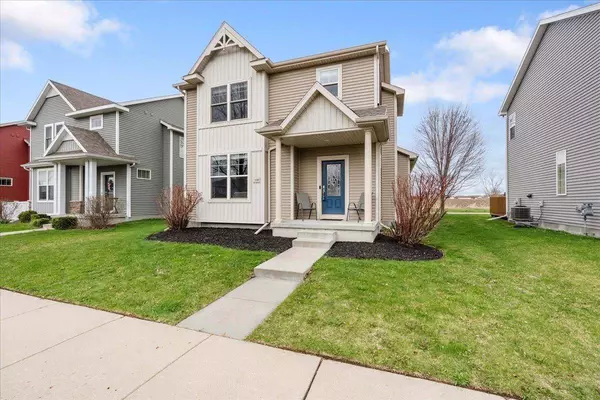1130 O'Keeffe Avenue, Sun Prairie, WI 53590