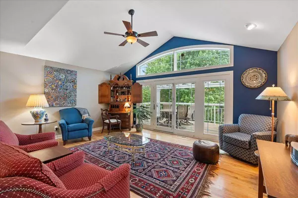 1814 Masters Lane, Madison, WI 53719