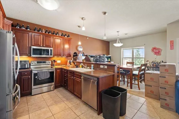 1300 School Street #209, Sun Prairie, WI 53590