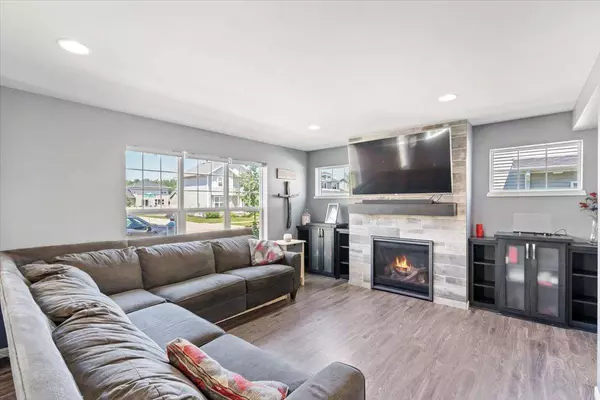 1831 Morning Mist Way, Madison, WI 53718