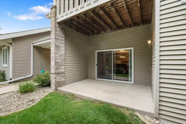 718 Herndon Drive #B, Madison, WI 53718