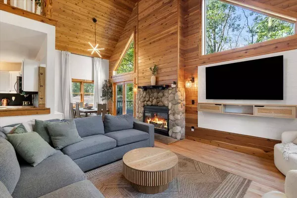 W6259 Bluffview Drive, Montello, WI 53949