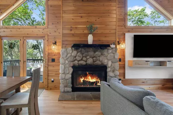 W6259 Bluffview Drive, Montello, WI 53949