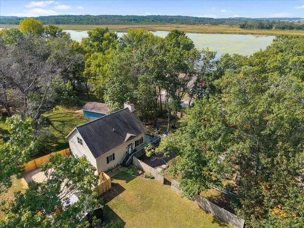 W6259 Bluffview Drive, Montello, WI 53949