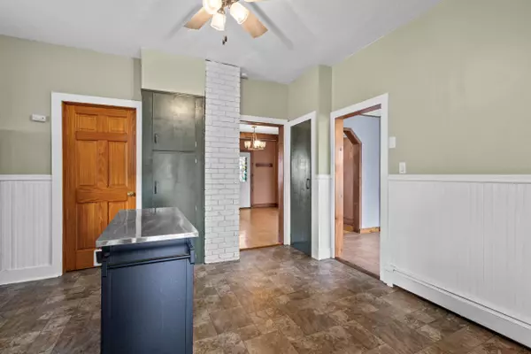 218 W Emmett Street, Portage, WI 53901