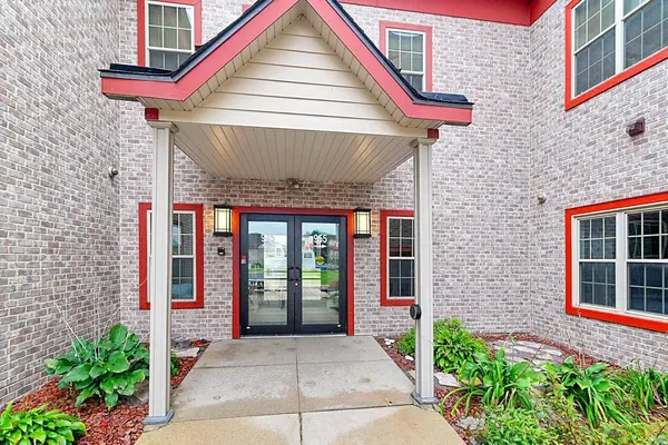 955 Liberty Boulevard #103, Sun Prairie, WI 53590