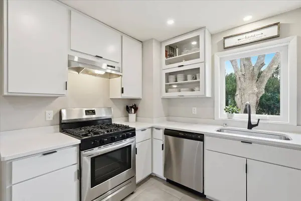 5017 Holiday Drive, Madison, WI 53711