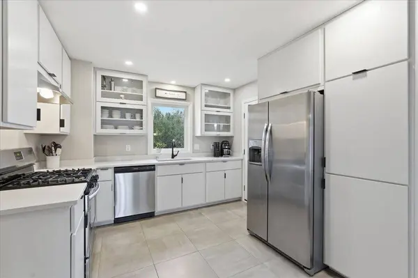 5017 Holiday Drive, Madison, WI 53711