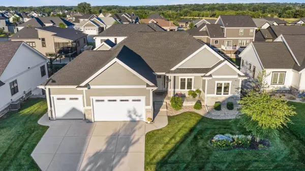 6238 Fountainhead Circle, Deforest, WI 53532