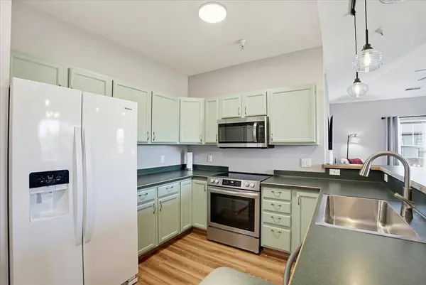 141 Metro Terrace #301, Madison, WI 53718