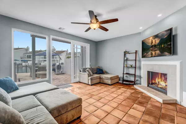 Huntington Beach, CA 92649-2017,3625 Windspun Dr