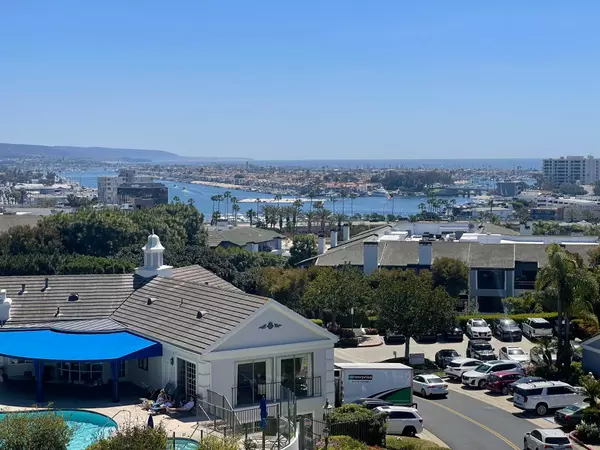 102 Scholz Plz #ph 28, Newport Beach, CA 92663-1632