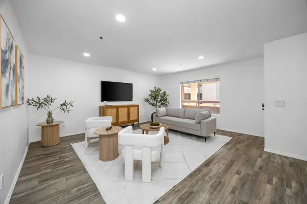 12141 Centralia St #206, Lakewood, CA 90715-1515