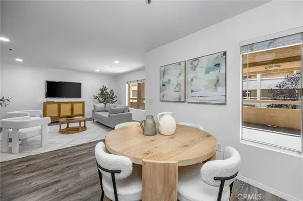12141 Centralia #206, Lakewood, CA 90715