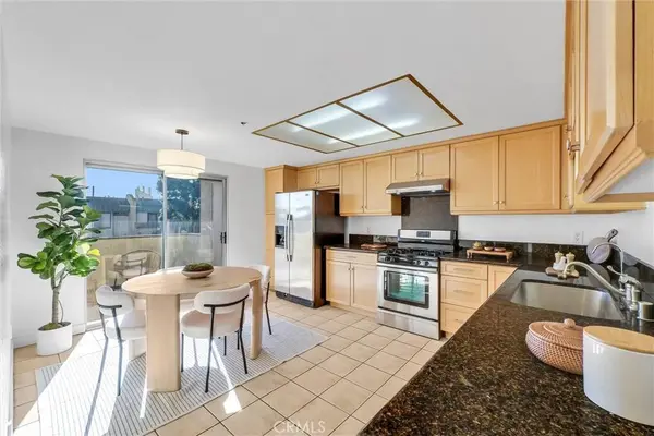 12121 Centralia ST #302, Lakewood, CA 90715