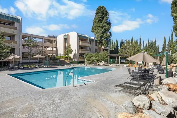 12121 Centralia ST #302, Lakewood, CA 90715