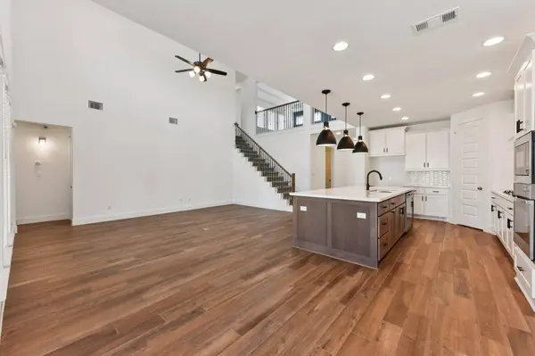 225 Ashmore LN, Georgetown, TX 78628