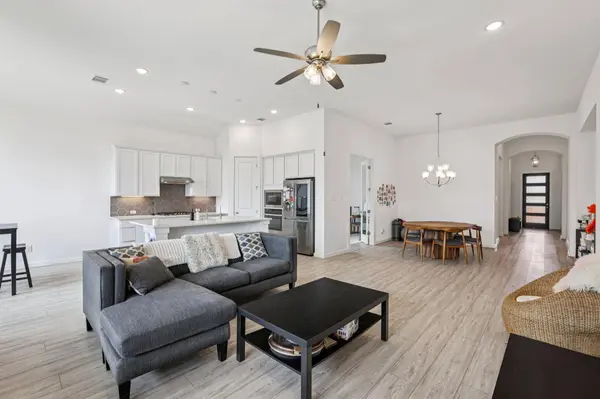 930 Nautical LOOP, Kyle, TX 78640