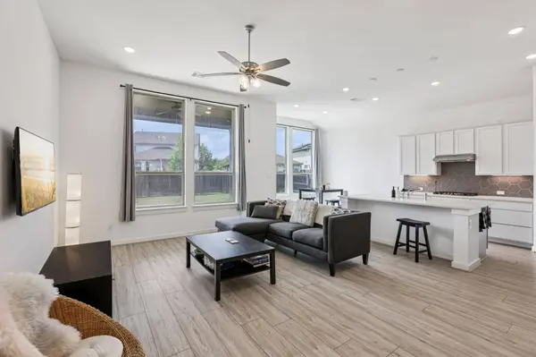 930 Nautical LOOP, Kyle, TX 78640