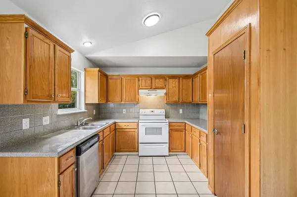 164 Southwood DR, Granite Shoals, TX 78654