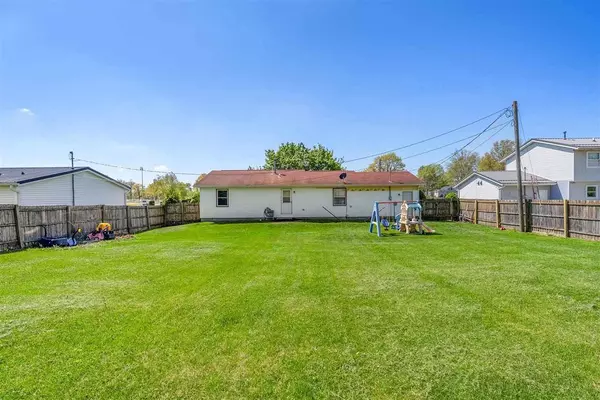 705 E 5th St, West Liberty, IA 52776
