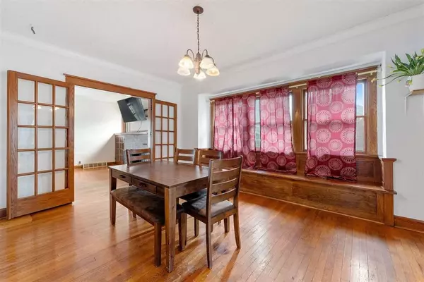 502 E Monroe St, Mt Pleasant, IA 52641