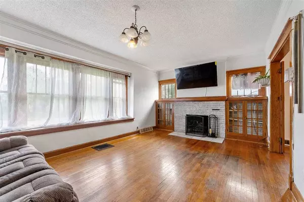 502 E Monroe St, Mt Pleasant, IA 52641