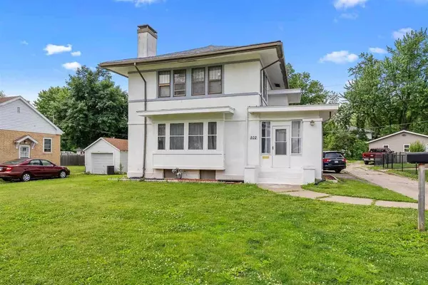 502 E Monroe St, Mt Pleasant, IA 52641