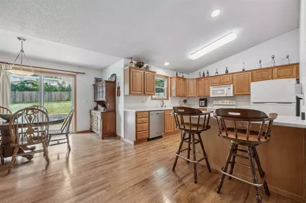 1110 Harlocke St, Iowa City, IA 52246