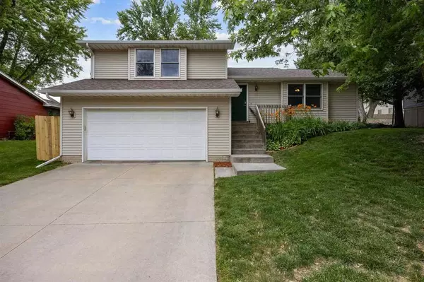 1110 Harlocke St, Iowa City, IA 52246