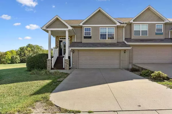 1470 Sadler Dr, North Liberty, IA 52317