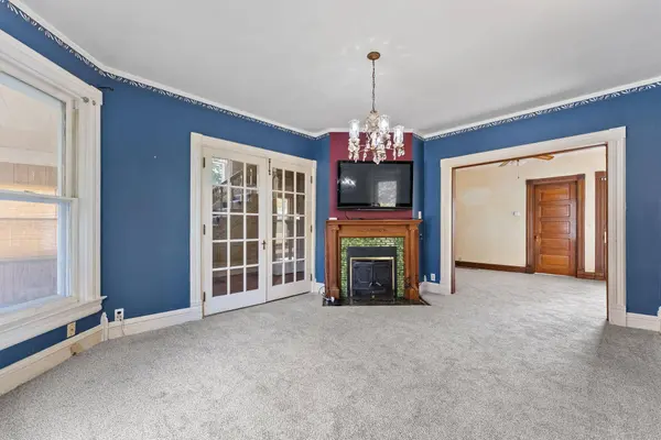 400 E 3RD ST, West Liberty, IA 52776