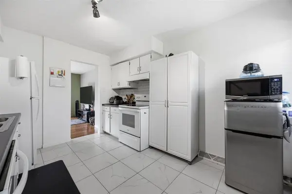 419 Peterson St, Iowa City, IA 52245