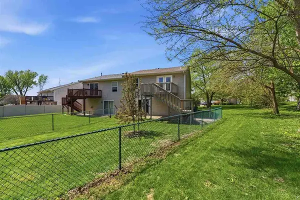 682 Emily St, North Liberty, IA 52317