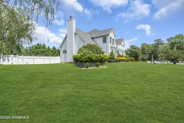 12 Standish Drive, Ocean Twp, NJ 07712