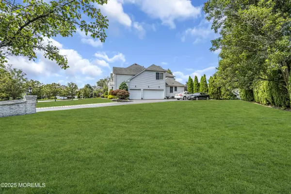 12 Standish Drive, Ocean Twp, NJ 07712