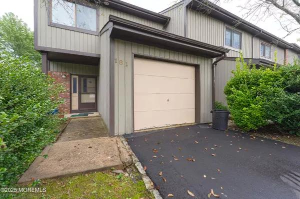 181 Heywood Court, Matawan, NJ 07747