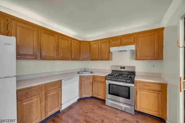 38 Daniel Dr, Franklin Twp., NJ 08823