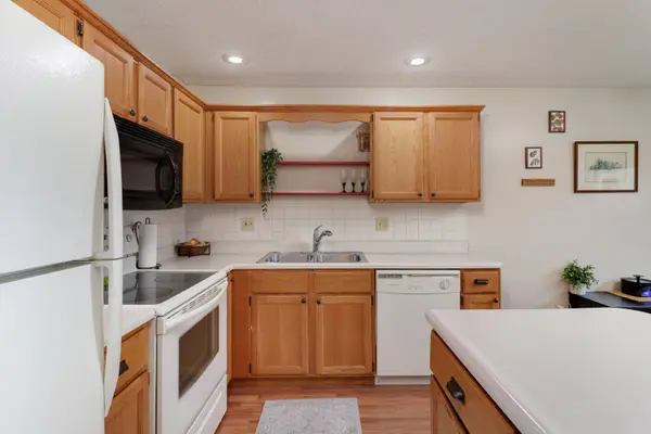903 N Linden ST #207, Normal, IL 61761