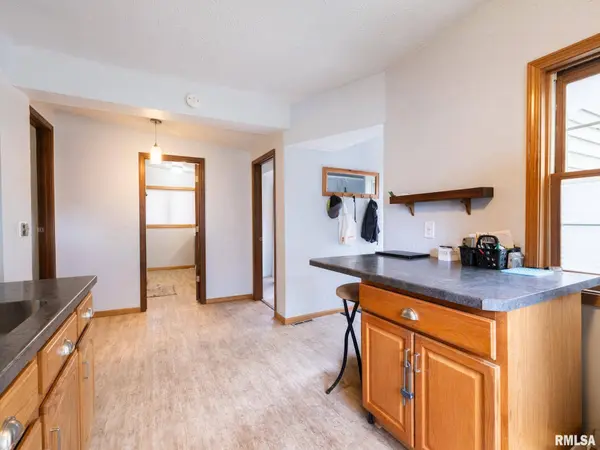 301 E PEARL ST, Danvers, IL 61732