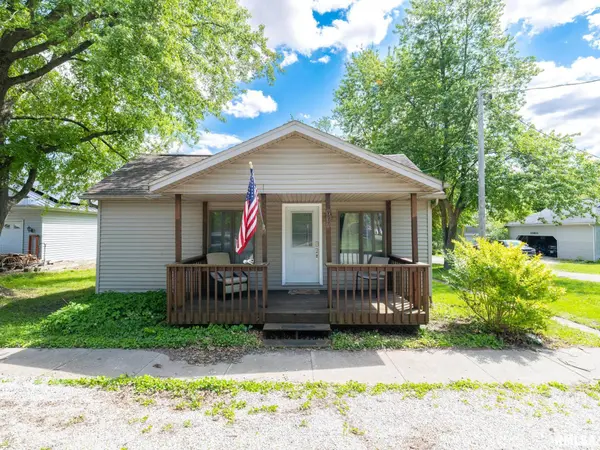 301 E PEARL ST, Danvers, IL 61732