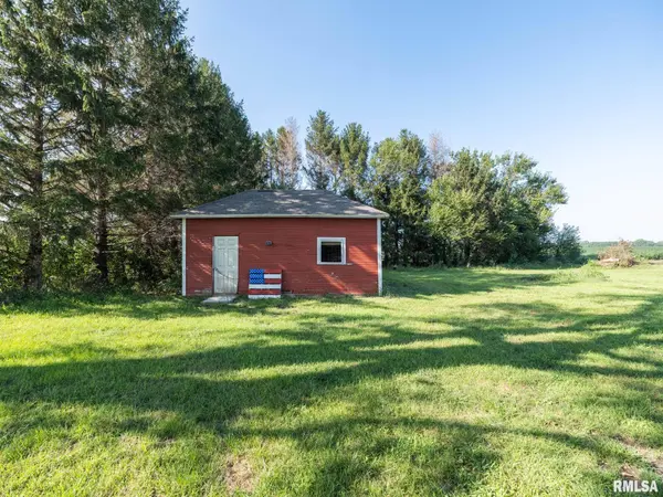 14209 County Road 150 E RD, Danvers, IL 61732