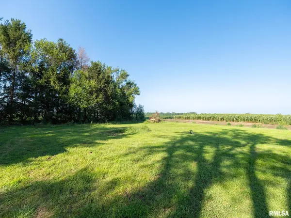 14209 County Road 150 E RD, Danvers, IL 61732